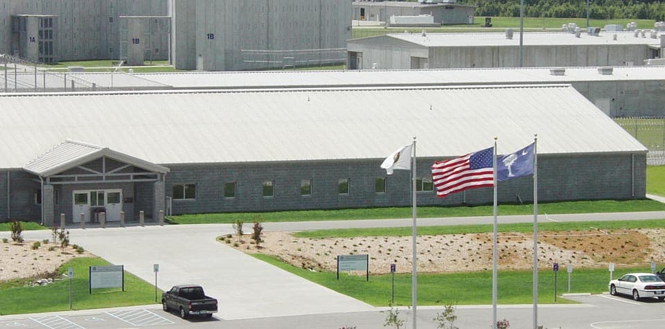 Aerial view of FCI Williamsburg